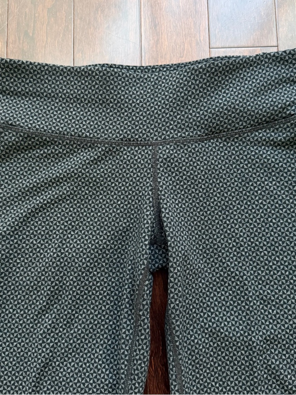 PrAna Women’s Active Leggings Size S Geometric Print Black Gray Workout Gym - Picture 2 of 7